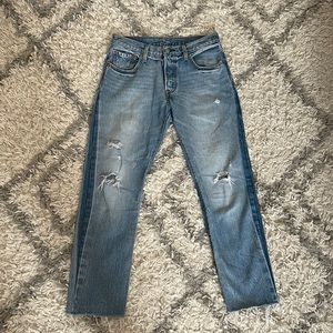 Levi’s - cropped 501s - W27 L28